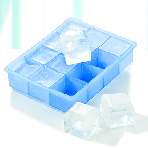 Lurch Isterningbakke terninger 4x4cm Blå